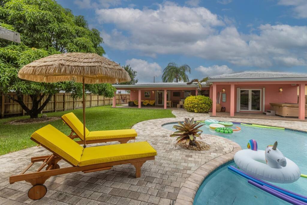Casa Mexican - Big Pool - Hot Tub - Fits 12 Casa vacanze Miami